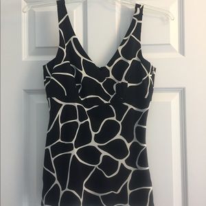 Ann Taylor v-neck tank blouse